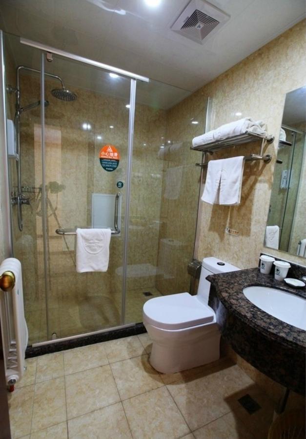 Greentree Inn Beijing Daxing Huangcun Qingyuan Road Metro Station Express Hotel Zewnętrze zdjęcie